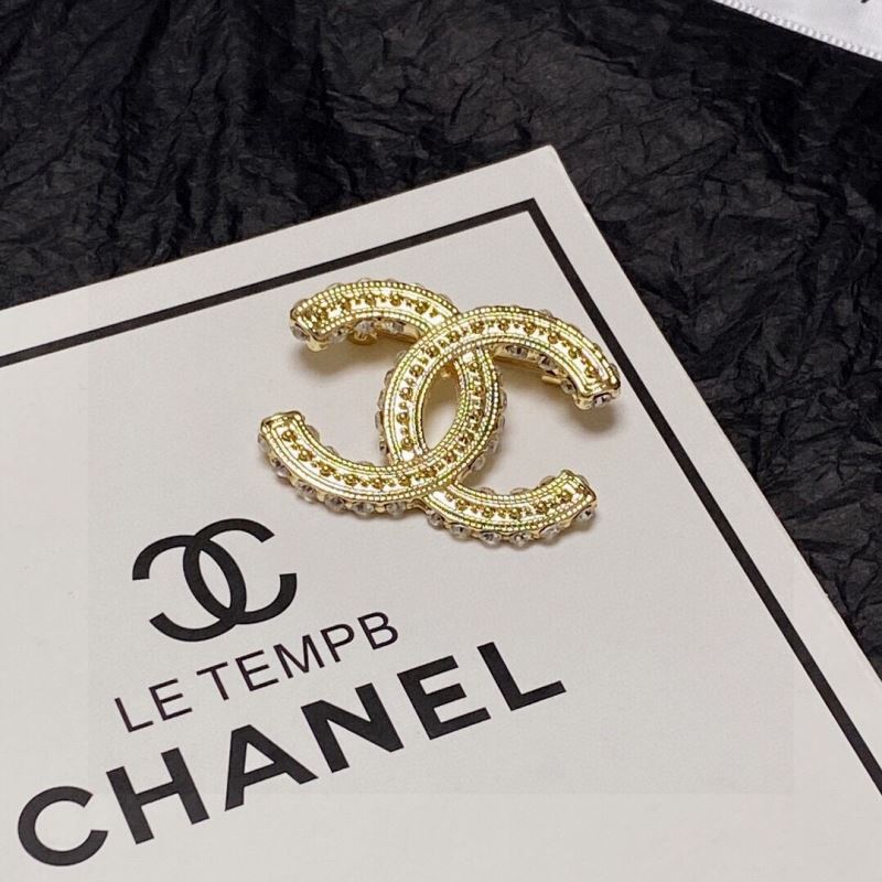 Ch**el brooches